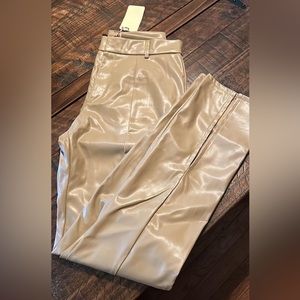 Brand new, perfect condition!